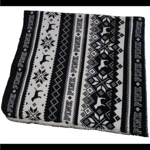 Victoria's Secret PINK Black and White Blanket dog snowflake pattern